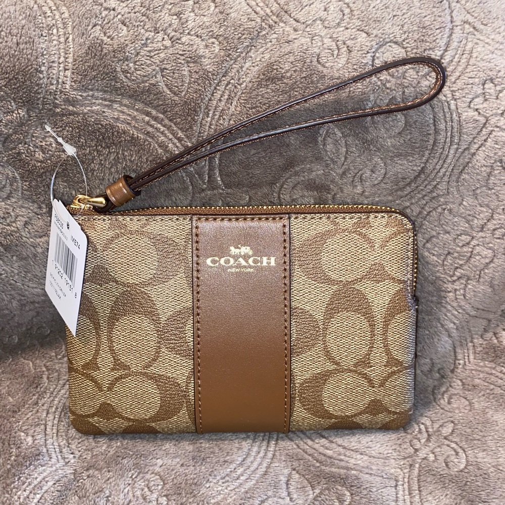 Coach Signature PVC Leather Corner Zip Wristlet Gold/Khaki Saddle 2